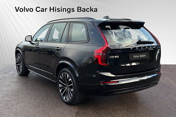 Volvo XC90 6 of 11