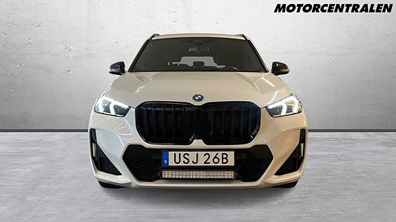 BMW X1 5 of 5