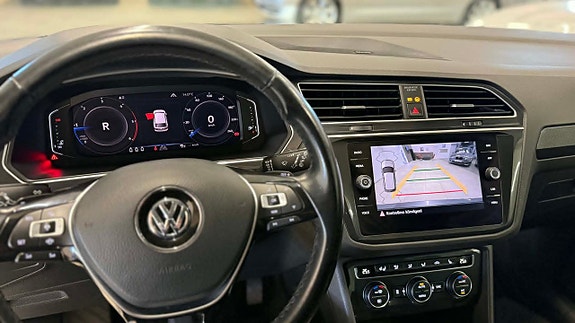 Volkswagen Tiguan 15 of 18