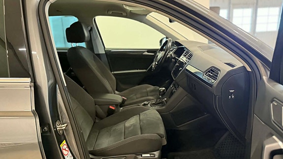 Volkswagen Tiguan 13 of 18