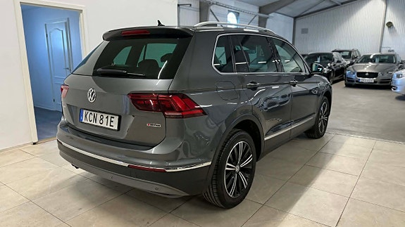 Volkswagen Tiguan 7 of 18