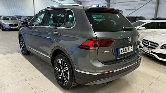 Volkswagen Tiguan 6 of 18
