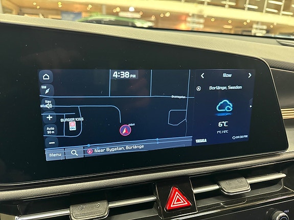 Kia Niro 11 of 15