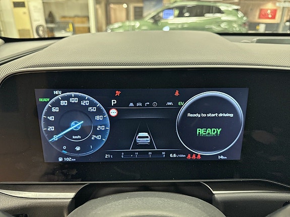 Kia Niro 10 of 15