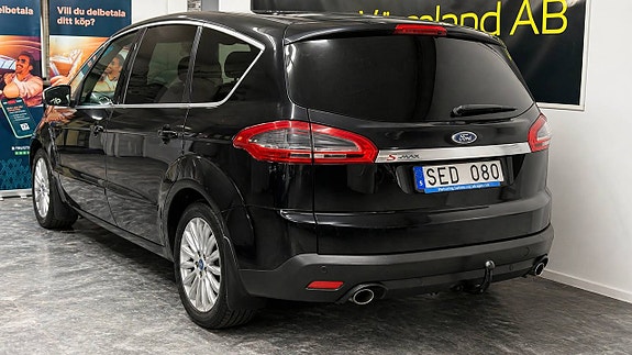 Ford S-MAX 9 of 18