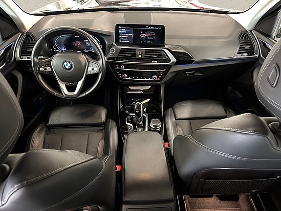 BMW X3 5 of 5