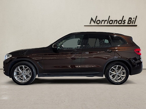 BMW X3 2 of 5