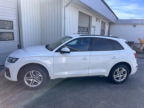 Audi Q5 3 of 5