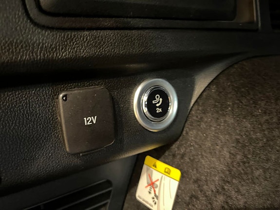 Ford Kuga 12 of 25