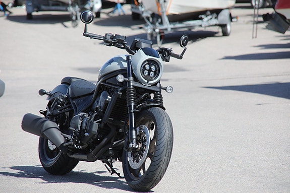 Honda CMX1100SE Rebel DCT 2 of 5