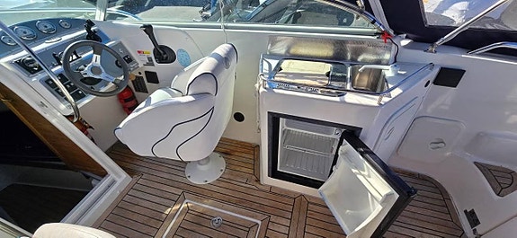 Uttern D68 Mercruiser 4,3 Mpi -05 11 of 12