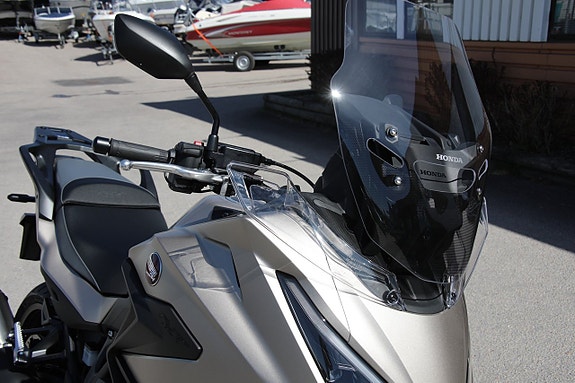 Honda NT1100 ES DCT 8 of 14