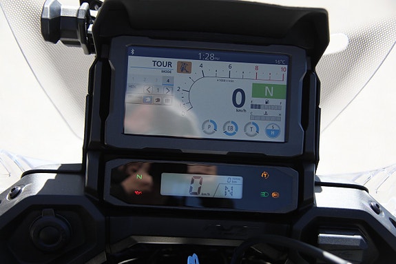 Honda NT1100 ES DCT 14 of 14