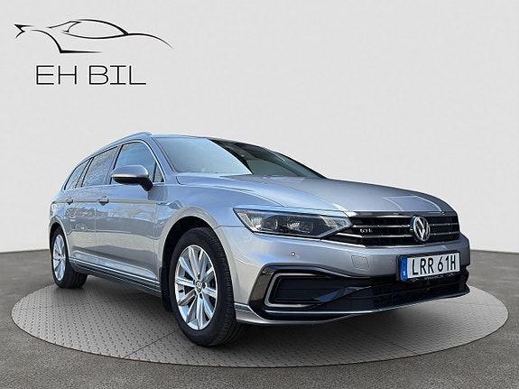 Volkswagen Passat 4 of 5