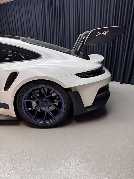 Porsche 911 GT3 RS 11 of 13