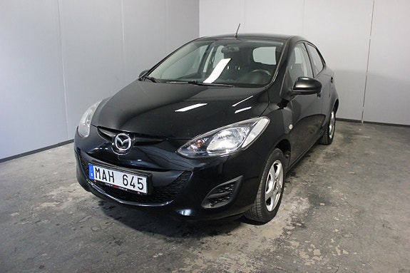 Mazda 2 2 of 19