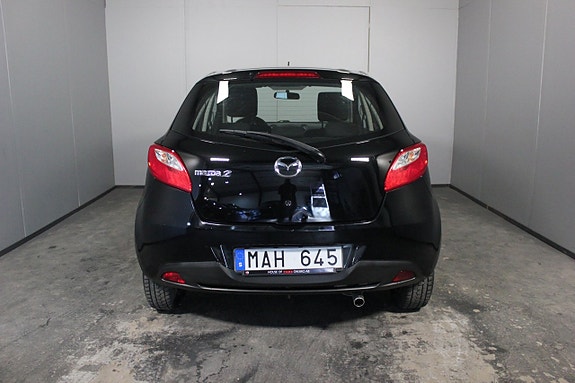 Mazda 2 6 of 19