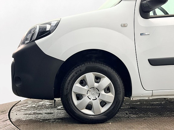 Renault Kangoo Maxi 12 of 26