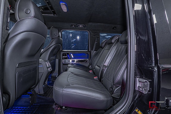 Mercedes-Benz G63 23 of 26