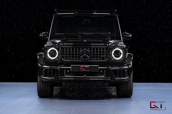 Mercedes-Benz G63 4 of 5
