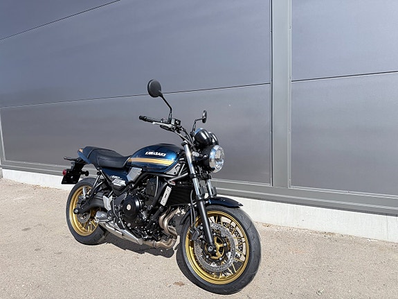 Kawasaki Z650RS Demo 2 of 8