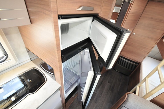 Knaus Sport 580 QS Barkammare Isabella förtält 8 of 13