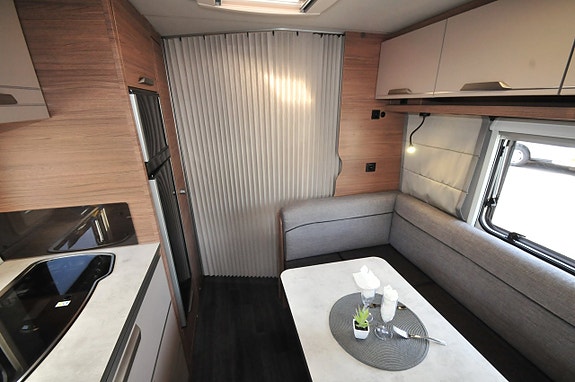 Knaus Sport 580 QS Barkammare Isabella förtält 13 of 13