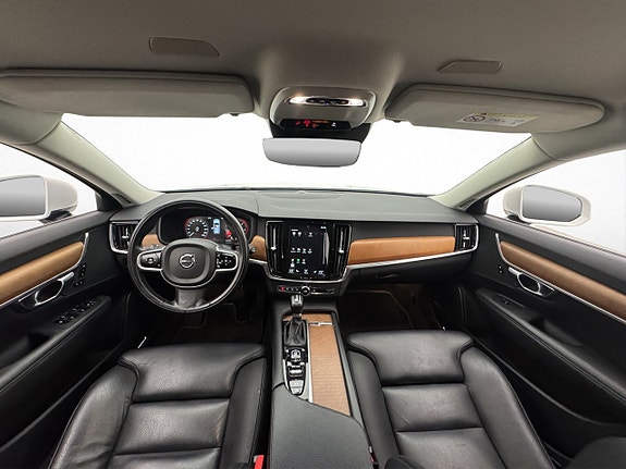 Volvo V90 15 of 30