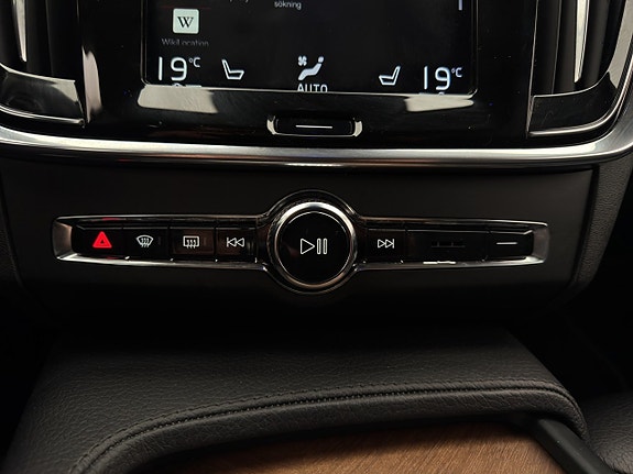 Volvo V90 29 of 30