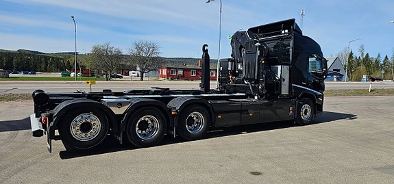 El kranväxlare Hiab Volvo FM 8x4 4 of 12