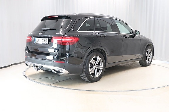 Mercedes-Benz GLC220 d 4 of 5