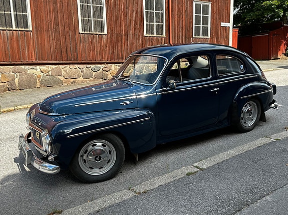 Volvo PV 3 of 5