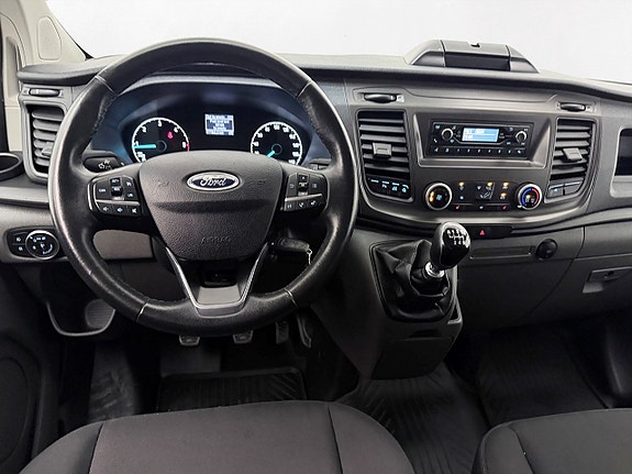 Ford Transit Custom 16 of 22