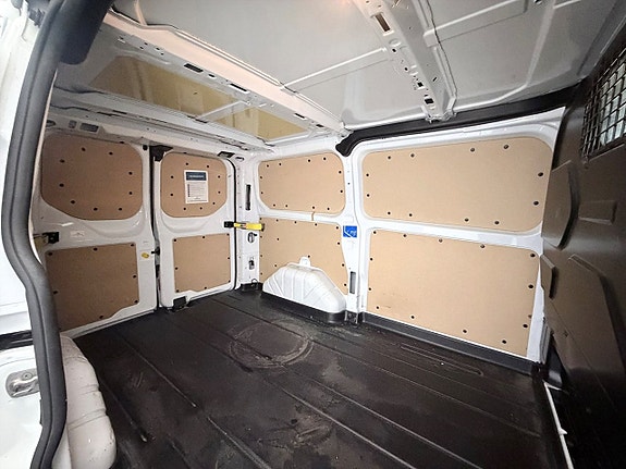 Ford Transit Custom 11 of 22