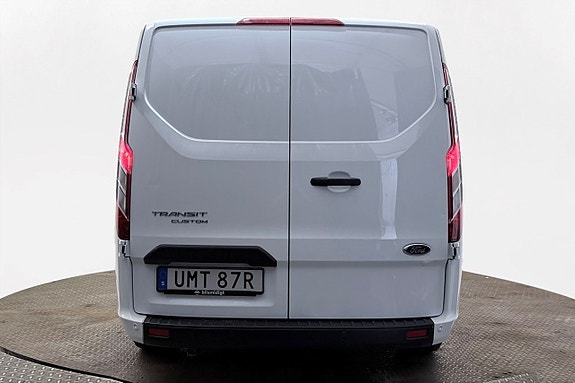 Ford Transit Custom 7 of 22
