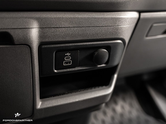 Volkswagen Transporter 27 of 30