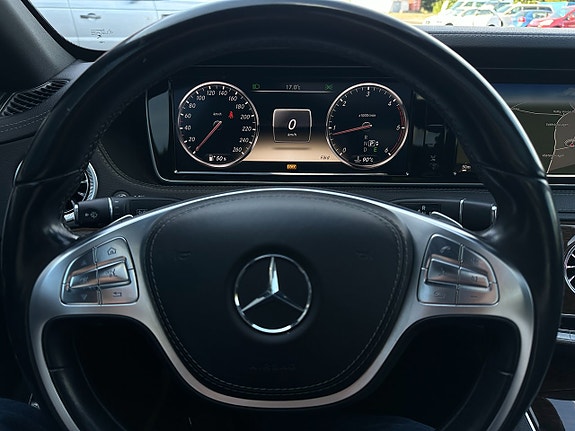 Mercedes-Benz S350 12 of 22