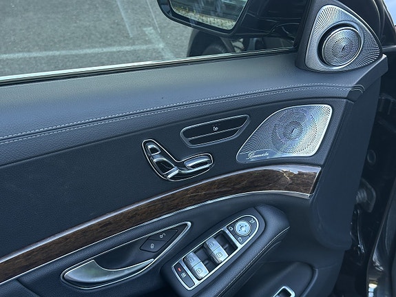 Mercedes-Benz S350 13 of 22