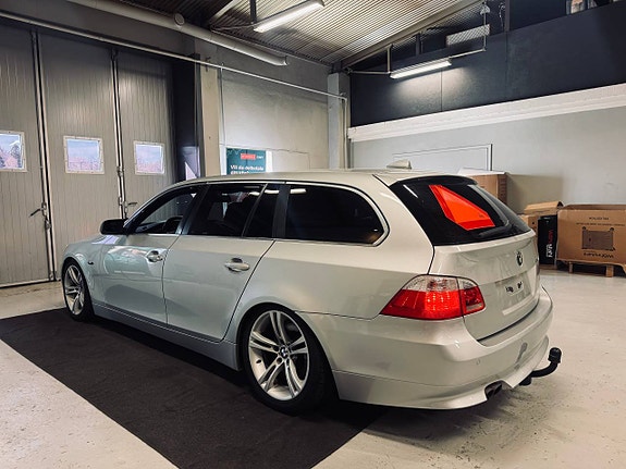 BMW 530d 4 of 12