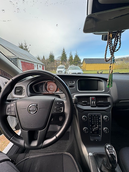 Volvo V40 5 of 7