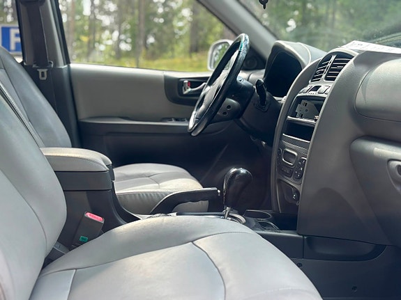 Hyundai Santa Fe 13 of 20