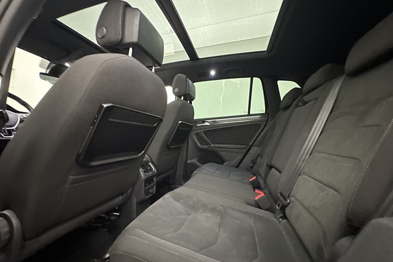 Volkswagen Tiguan 16 of 28