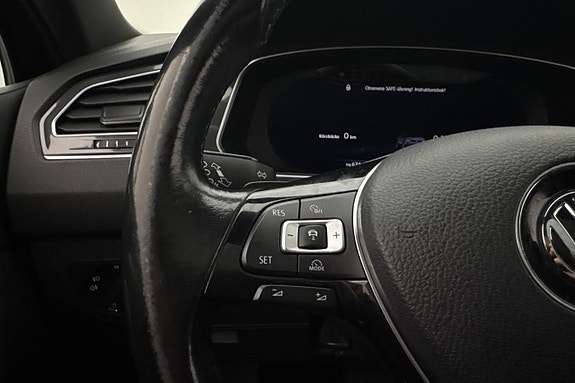 Volkswagen Tiguan 18 of 28