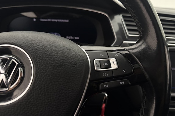 Volkswagen Tiguan 19 of 28
