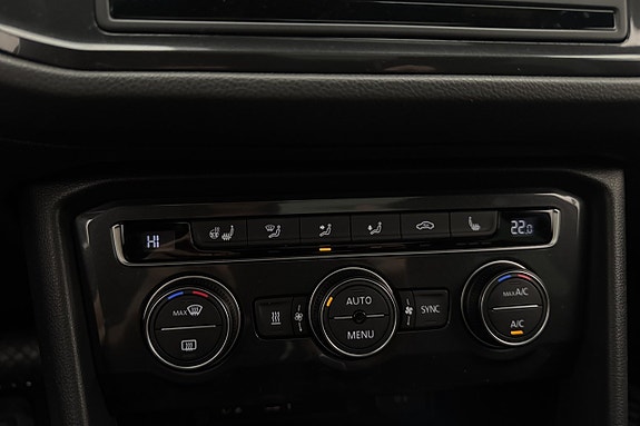 Volkswagen Tiguan 23 of 28