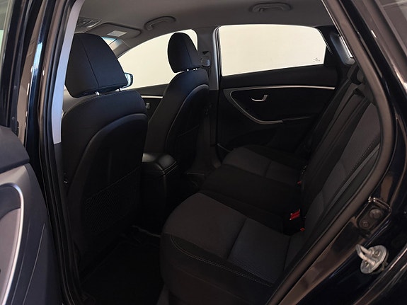 Hyundai i30 7 of 7
