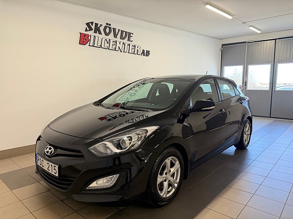 Hyundai i30 2 of 7