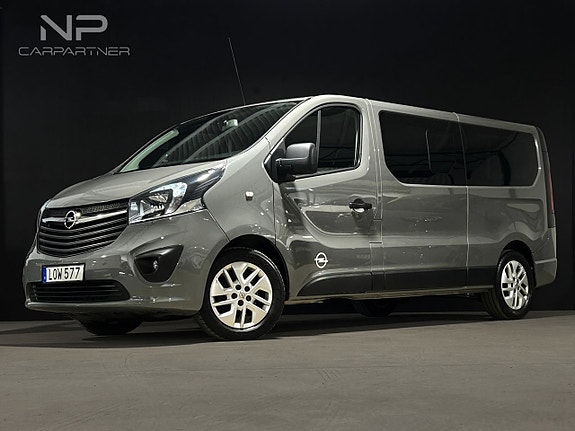 Opel Vivaro 4 of 5