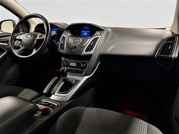 Ford Focus 12 of 23