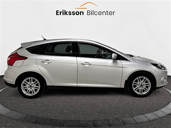 Ford Focus 8 of 23
